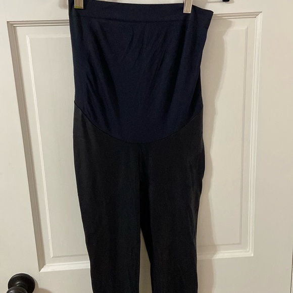 Spanx maternity faux leather legging - Picture 2 of 4